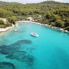 6 Bedroom Beachfront Villa with Heated Pool near Vela Luka on Korcula Island, Sleep 12